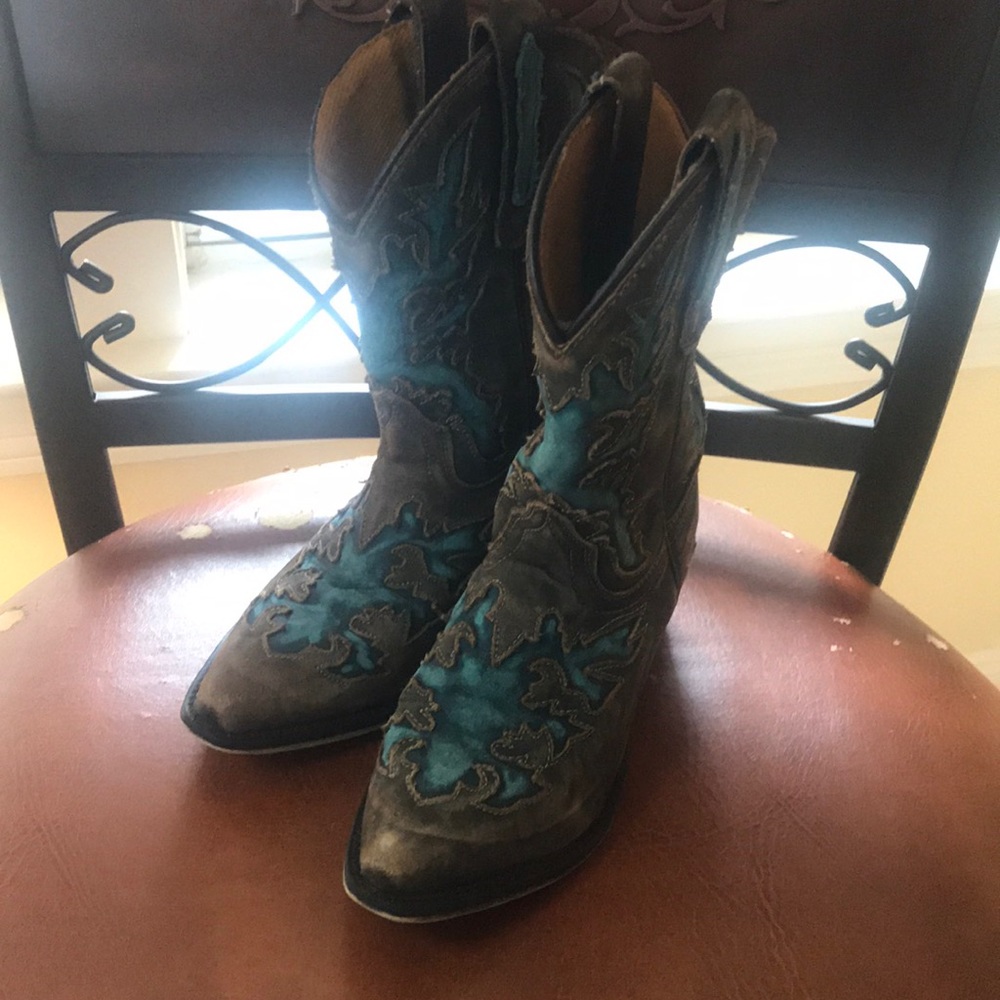 Children’s Danpost Boot Company